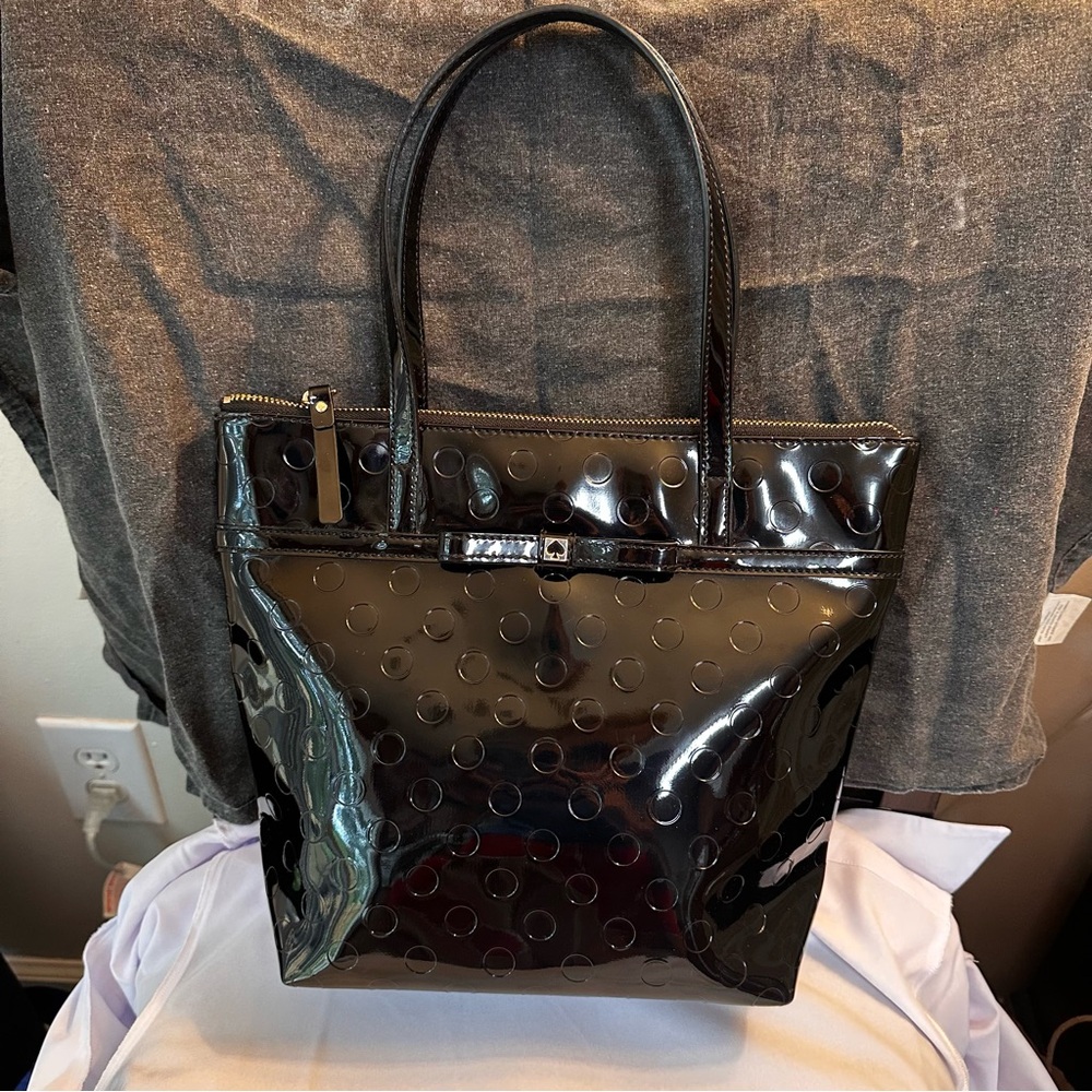 Kate Spade Black Patent Leather Polkadot Tote Bag Bow Detail - Picture 3 of 13